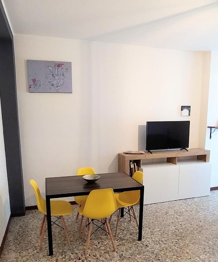 Parsifal Apartment Milan Bagian luar foto