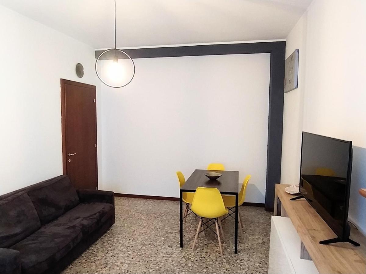 Parsifal Apartment Milan Bagian luar foto